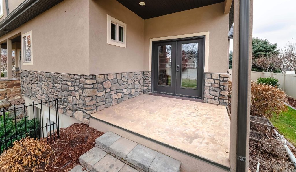 Jewel Stone porch Mississauga